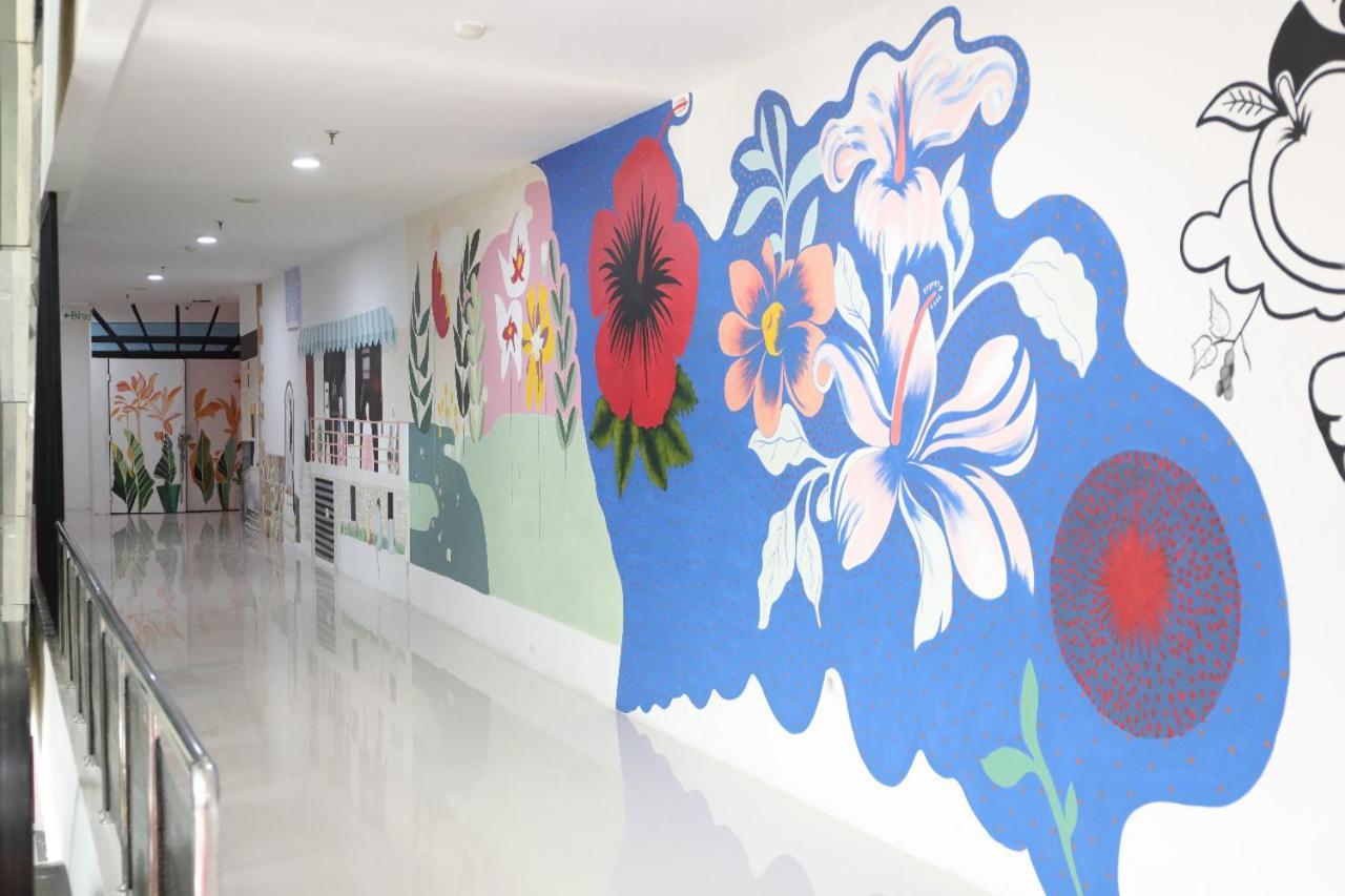 Heavenly Land Family Hotel Palembang Exteriér fotografie