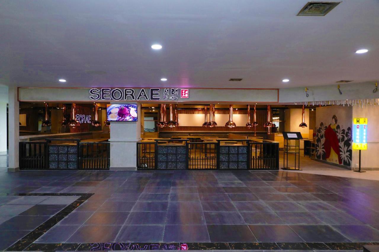 Heavenly Land Family Hotel Palembang Exteriér fotografie